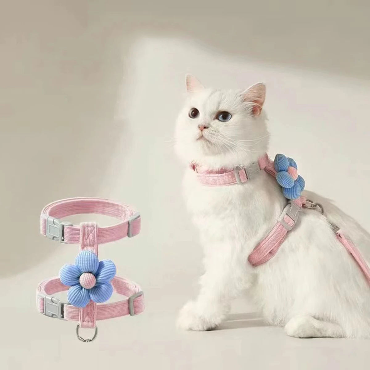Adjustable Escape-Proof Cat Harness & Leash Set – Breathable, Lightweight & No-Pull Design for Safe Outdoor Walks (S-M, Fits 1.5-7.5kg)
